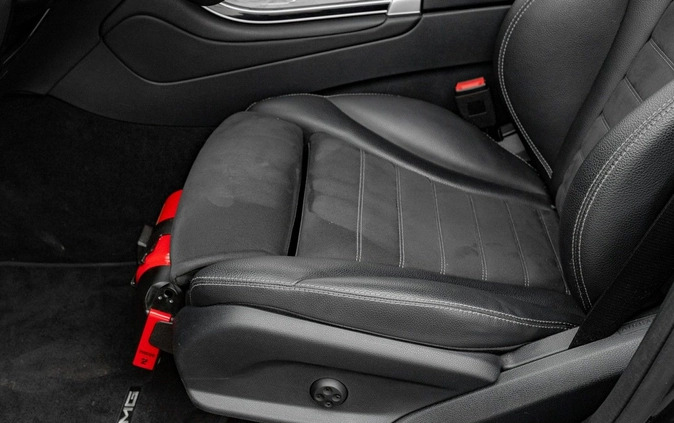Mercedes-Benz GLC cena 213850 przebieg: 48628, rok produkcji 2021 z Piastów małe 781